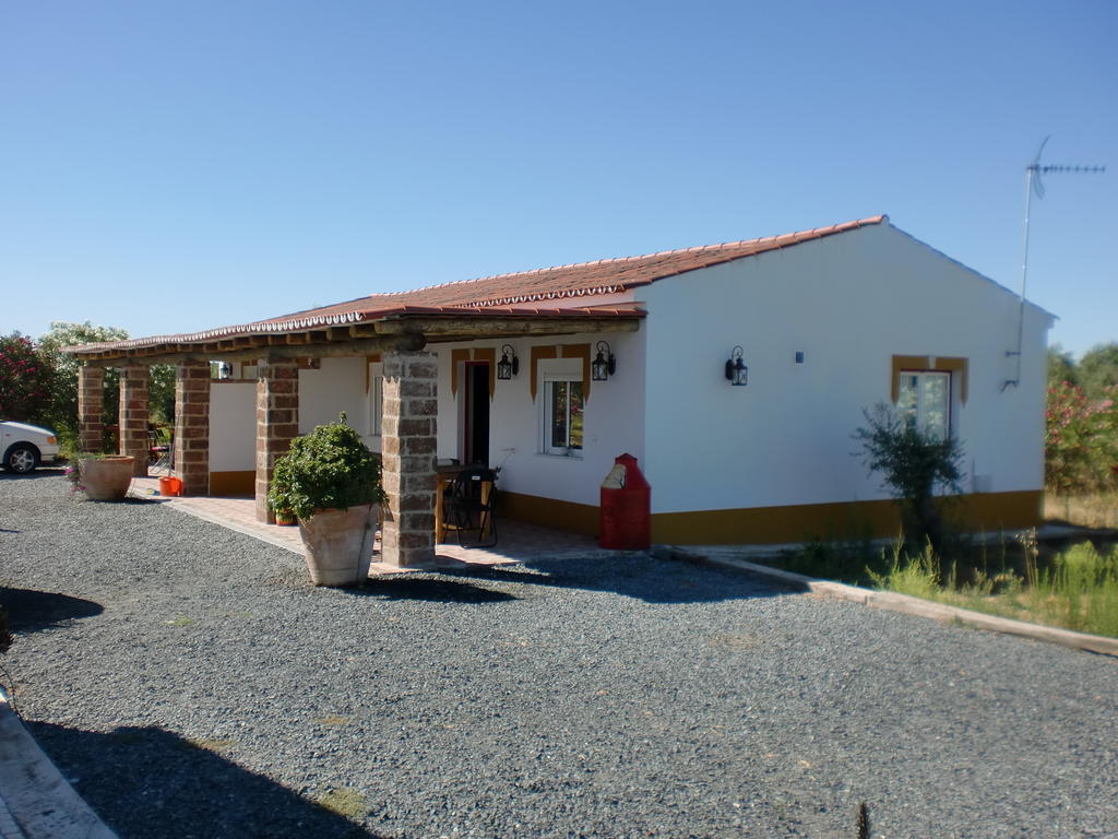 Monte Chalaca - Turismo Rural Ferreira Do Alentejo Εξωτερικό φωτογραφία