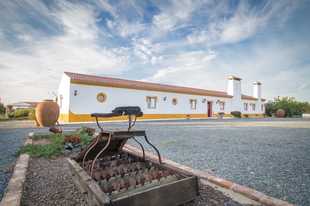Monte Chalaca - Turismo Rural Ferreira Do Alentejo Εξωτερικό φωτογραφία
